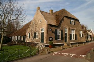 Hardinxveld-Giessendam - Museum De Koperen Knop